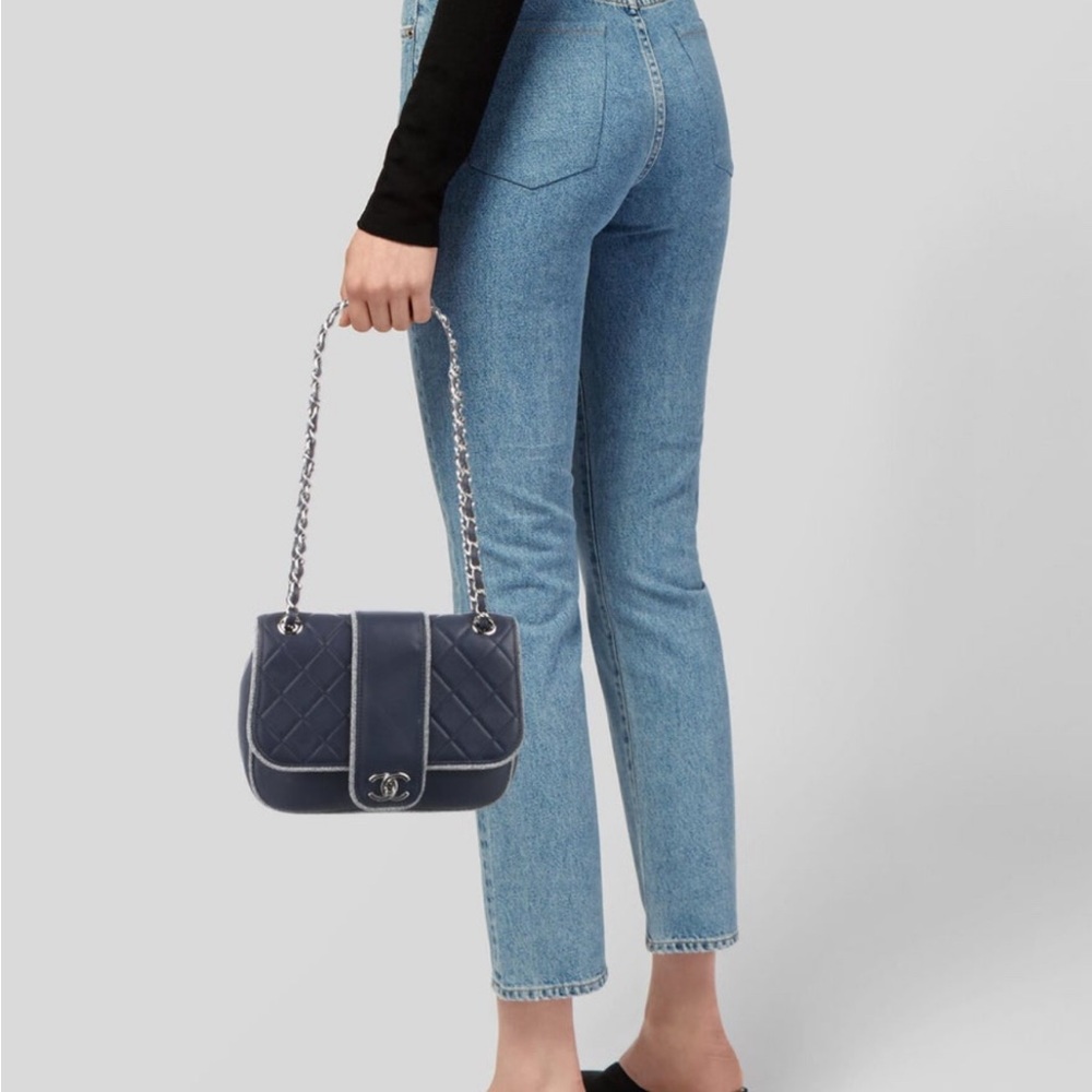 AUTHENTIC Chanel Elementary Chic Lambskin Flap Bag Purse - Picture 10 of 10